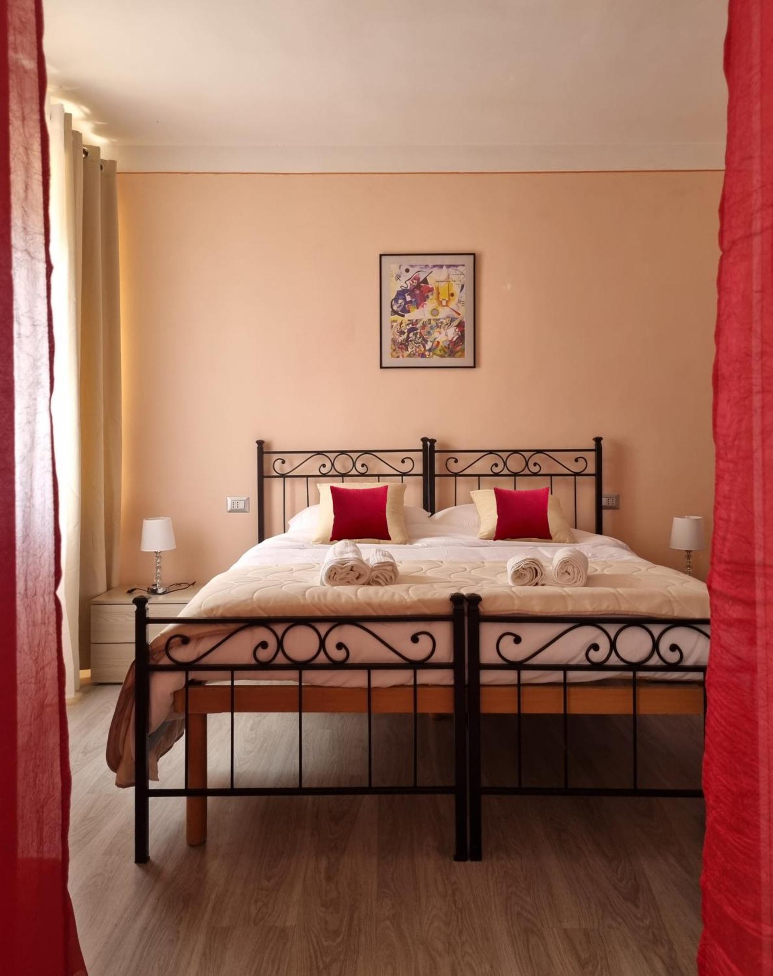 Sweet Dream Hotel Passignano sul Trasimeno Luaran gambar